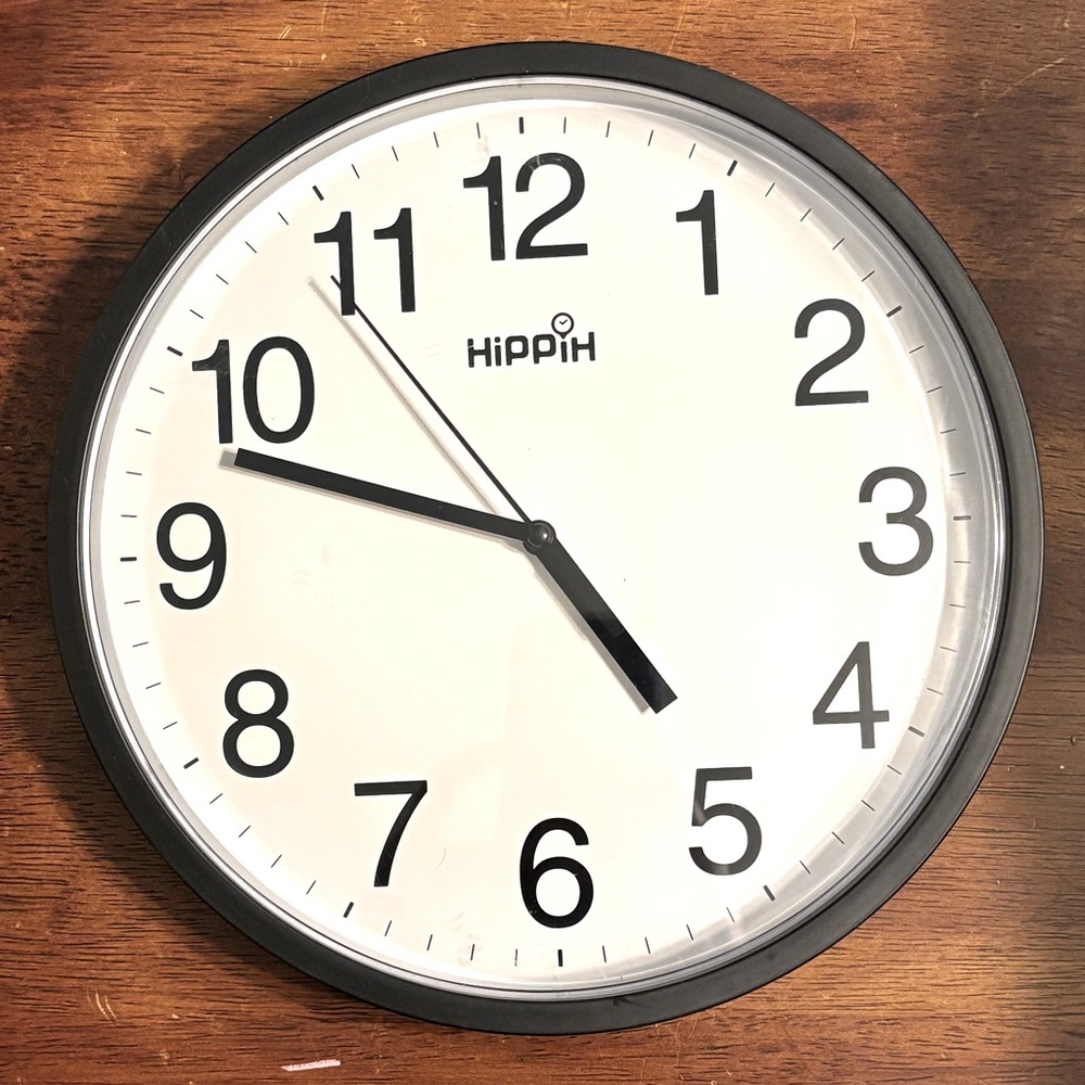 10 Inch Non Ticking Wall Clock Home & Office